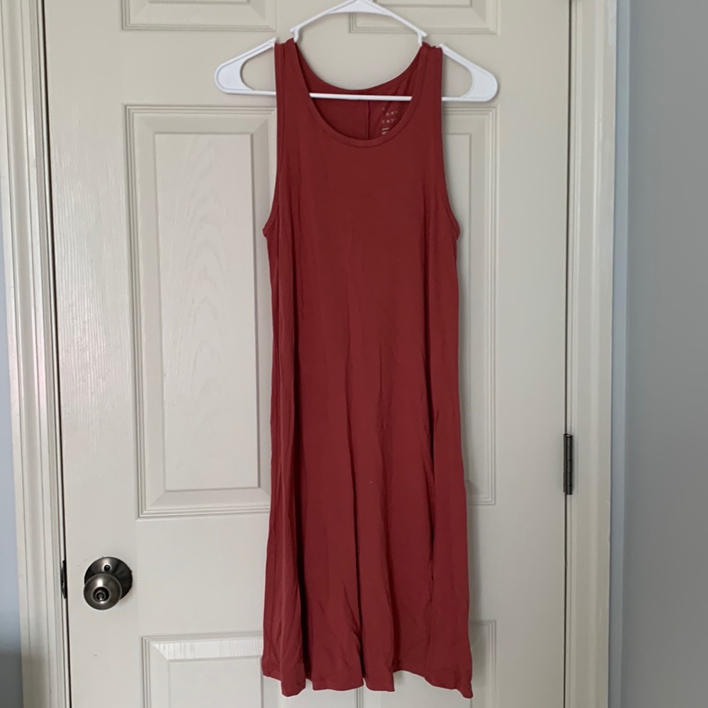 a new day a-frame rusty pink/red midi dress.